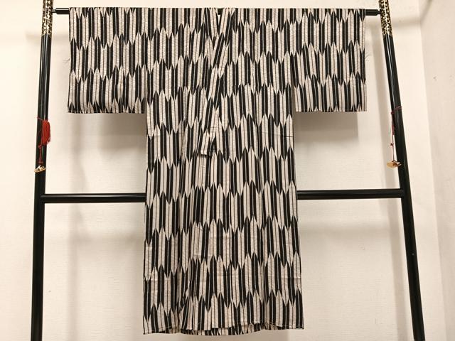平和屋着物●長襦袢 無双仕立て 矢羽文 正絹 逸品 未使用 AABF5372ph