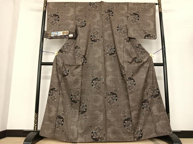 平和屋着物●本場大島紬 一元7マルキ 泥染め 手織 雪輪花文 元治絹織物謹製 正絹 逸品 AABF5453fy