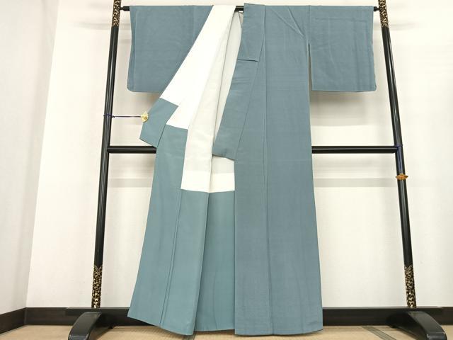 平和屋着物●上質な色無地 秘色色 鬼しぼ縮緬 浜ちりめん 反端付き 正絹 逸品 AABF5456fy