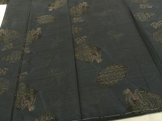 平和屋着物●本場大島紬 カタス7マルキ 泥染め 切嵌吉祥文 馬張子 証紙付き 正絹 逸品 AABF5483fy
