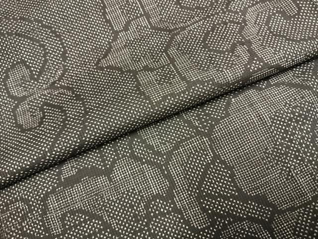 平和屋着物●本場大島紬 一元絣 花唐草文 黒地 正絹 逸品 AABF5940fy