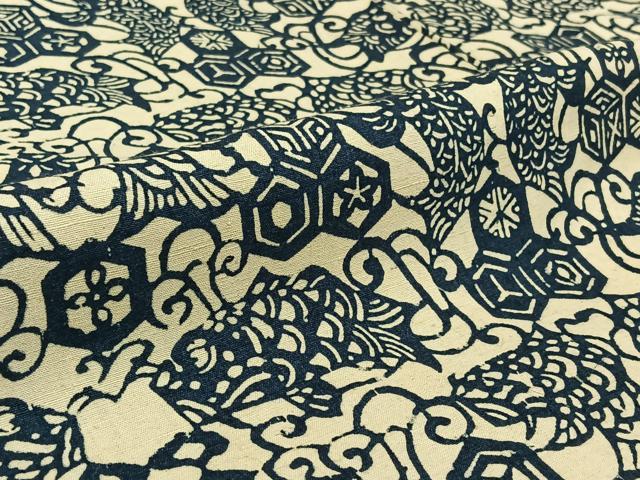平和屋着物▽上質な紬 単衣 本藍 型絵染め 花唐草文 魚 正絹 逸品 AABF6670jh