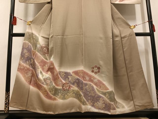 平和屋着物●訪問着 中国三大刺繍 スワトウ刺繍 汕頭刺繍 草花文 暈し染め 金彩 正絹 逸品 AABF6936ph
