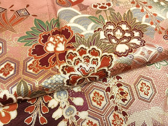 平和屋着物●豪華振袖 草花宝尽くし 暈し染め 金彩 ロング丈 正絹 逸品 AABF6993ph