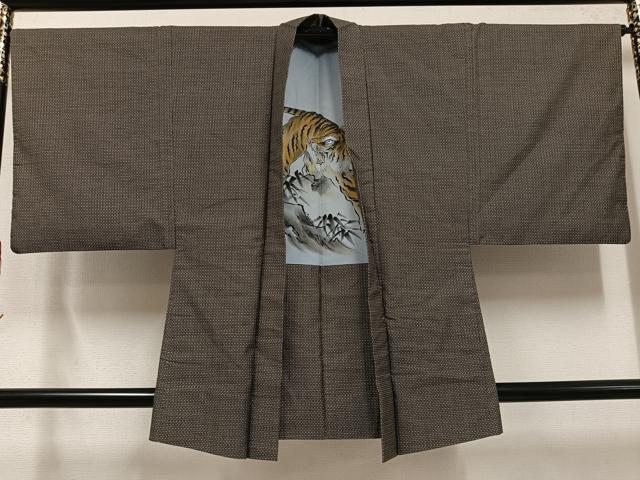 平和屋着物●男性 本場大島紬 アンサンブル 古代染色純泥染め 西郷絣 村田満作 証紙付き 正絹 逸品 AABF8084ph