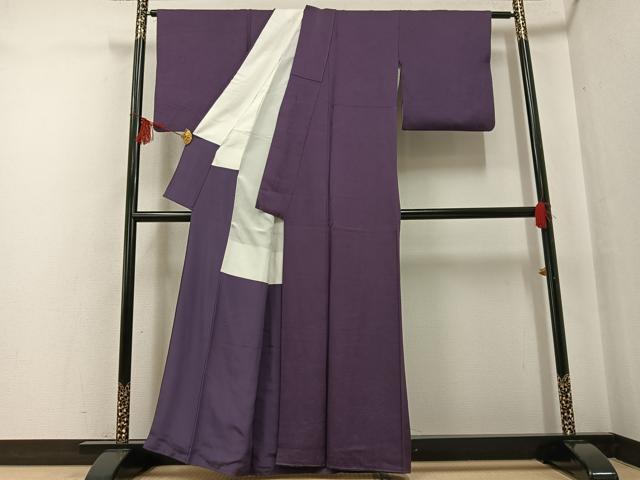 平和屋着物●上質な色無地 草花地紋 滅紫色 正絹 逸品 AABF8101ph