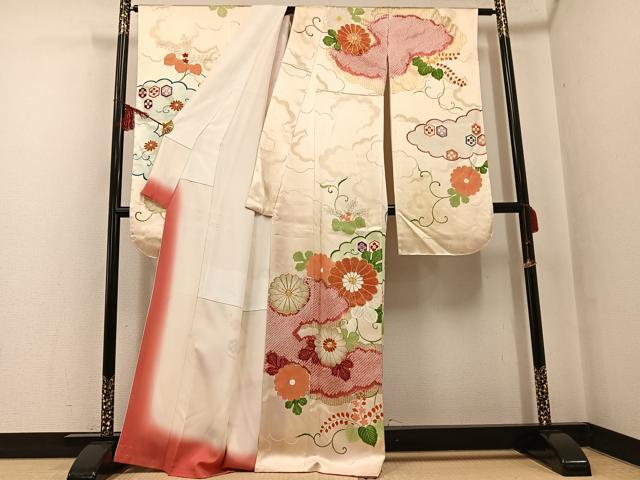 平和屋着物●豪華振袖 駒刺繍 絞り 雲重ね亀甲草花文 金彩 正絹 逸品 AABF8107ph
