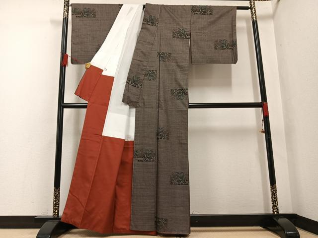 平和屋着物●本場大島紬 カタス7マルキ 草花文 正絹 逸品 未使用 AABF8123ph