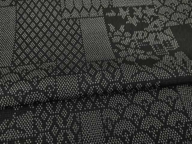 平和屋着物●本塩沢 色紙重ね風景文 黒地 証紙付き 正絹 逸品 AABF8217ck