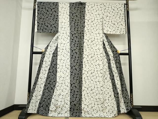 平和屋着物●上質な紬 桜尽くし間道 正絹 逸品 AABF9027ck