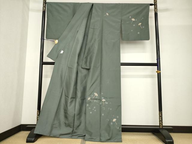 平和屋着物●本場大島紬 染大島 訪問着 中国三大刺繍 スワトウ刺繍 汕頭刺繍 番傘花文 正絹 逸品 AABF9028ck