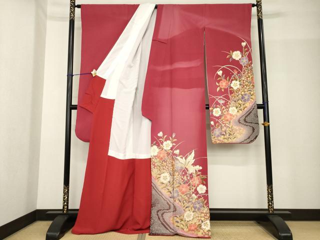 平和屋着物●豪華振袖 駒刺繍 花蝶文 金彩 正絹 逸品 AABF9612ck
