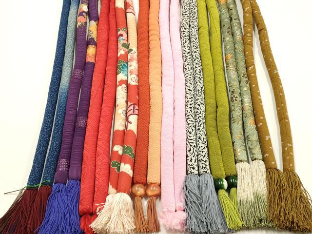 平和屋着物●和装小物 上質な帯締め10本セット 丸ぐけ 花柄 暈し 金糸 金彩 撚り房 逸品 未使用品あり AABF9903ay