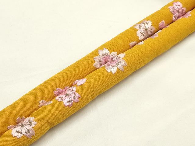 平和屋着物●和装小物 上質な帯締め3本セット 丸ぐけ 刺繍 花柄 桜 金糸 撚り房 逸品 AABF9908ay