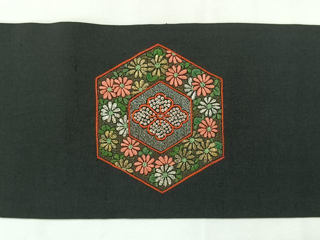 平和屋着物◎八寸名古屋帯 紬地 刺繍 亀甲花文 黒地 金糸 正絹 逸品 AABG0182uk