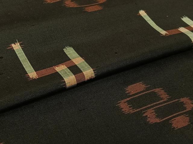 平和屋着物▽上質な紬 単衣 幾何学文様 黒地 正絹 逸品 AABG0244jh