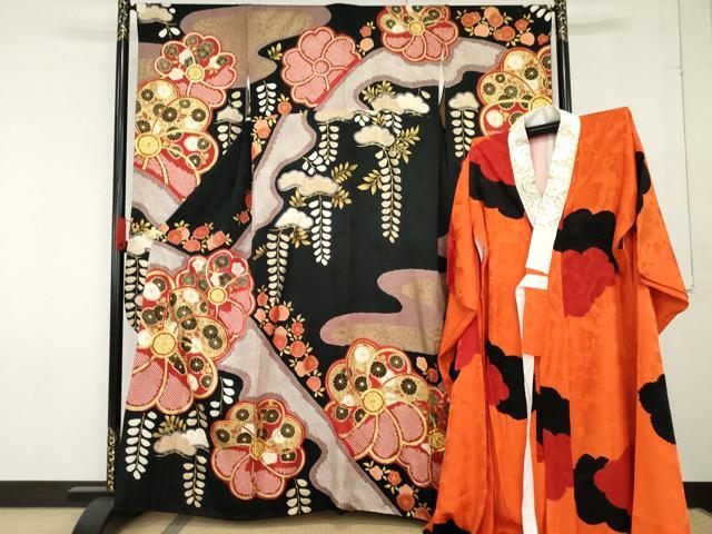 平和屋着物●豪華振袖・長襦袢(袷)セット 梅松花文 黒地 金彩 半衿刺繍 正絹 逸品 AABG0306cs