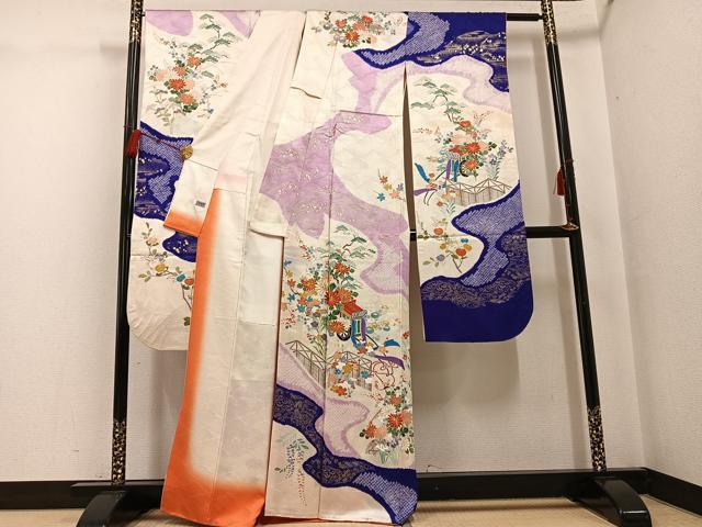 平和屋着物●創業460年・千總 振袖 駒刺繍 絞り 御所車草花文 金彩 高島屋扱い 正絹 逸品 AABG0425ph
