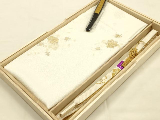平和屋本店●和装小物 帯締め・帯揚げ・扇子セット 礼装用 手刺繍 高麗組 綾出し 花柄 金彩 亀房付き 逸品 未使用 AABG0766ay