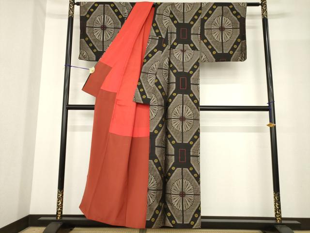 平和屋着物●本場大島紬 アンティーク大島 亀甲花文 正絹 逸品 AABG0801ck