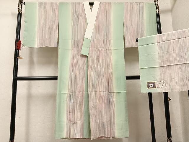 平和屋着物●奄美大島 長襦袢 無双仕立て 赤塚花穂 間道 暈し染め やまと誂製 証紙付き 正絹 逸品 未使用 AABG1065ph
