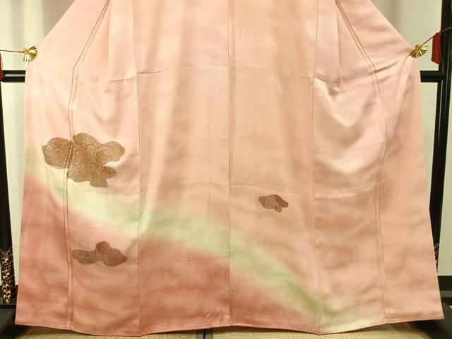平和屋着物■中国三大刺繍 汕頭刺繍 スワトウ刺繍 訪問着 草花文 暈し染め 金彩 正絹 逸品 AABG1962fy