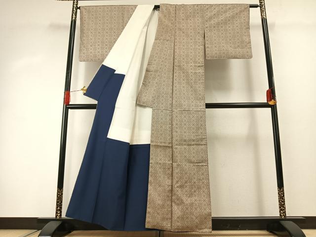 平和屋着物■本場大島紬 7マルキ 幾何学文様 正絹 逸品 AABG1987fy