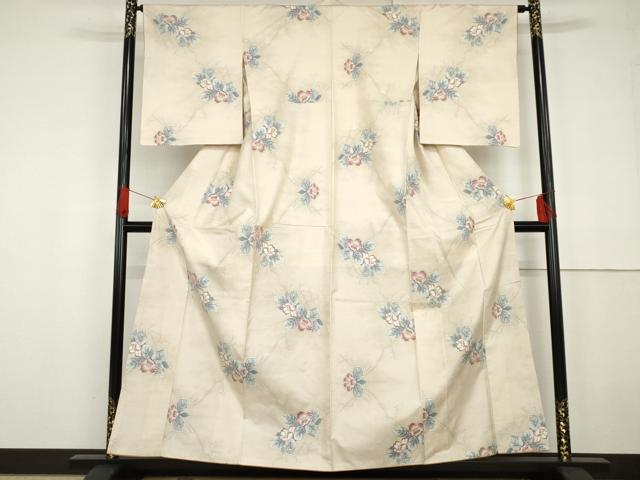 平和屋着物●本場大島紬 白大島 カタス7マルキ 総絣 草花文 正絹 逸品 AABG2752cs