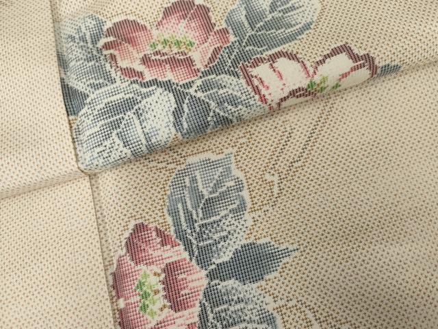 平和屋着物●本場大島紬 白大島 カタス7マルキ 総絣 草花文 正絹 逸品 AABG2752cs