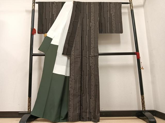 平和屋着物●本場大島紬 カタス7マルキ 間道 正絹 逸品 未使用 AABG2832ph