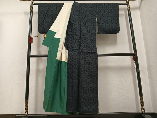 平和屋着物●本場結城紬 重要無形文化財 100亀甲 亀甲文 正絹 逸品 AABG2843ph