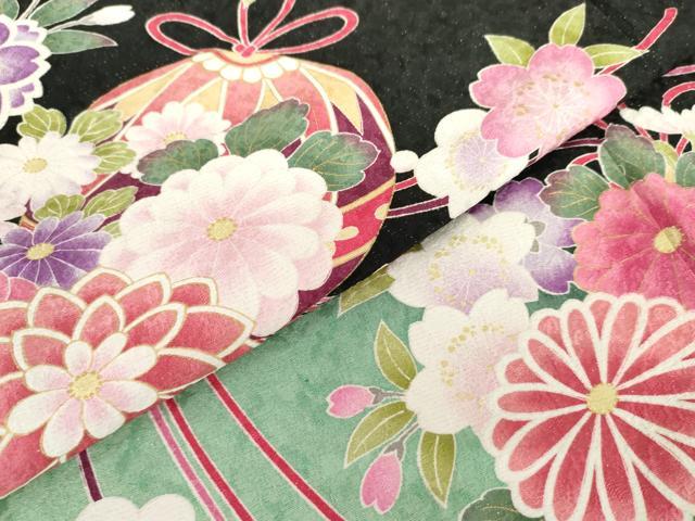 平和屋着物●豪華振袖 花薬玉 暈し染め 黒地 金彩 金通し地 正絹 逸品 AABG3511cs