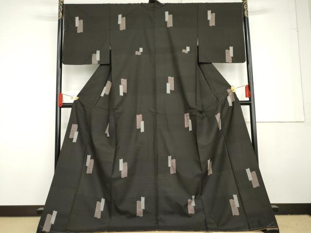 平和屋着物●本場大島紬 地空き カタス9マルキ 色紙重ね文 黒地 ロング丈 正絹 逸品 未使用 AABG3574cs
