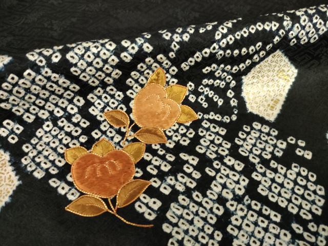 平和屋着物●訪問着 駒刺繍 絞り 草花文 黒地 正絹 逸品 AABG4032ck