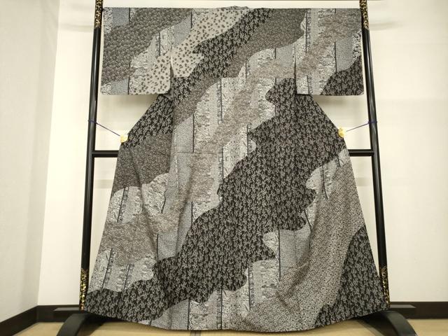 平和屋着物●本場大島紬 染大島 訪問着 型染め 流水草花文 正絹 逸品 AABG4050ck