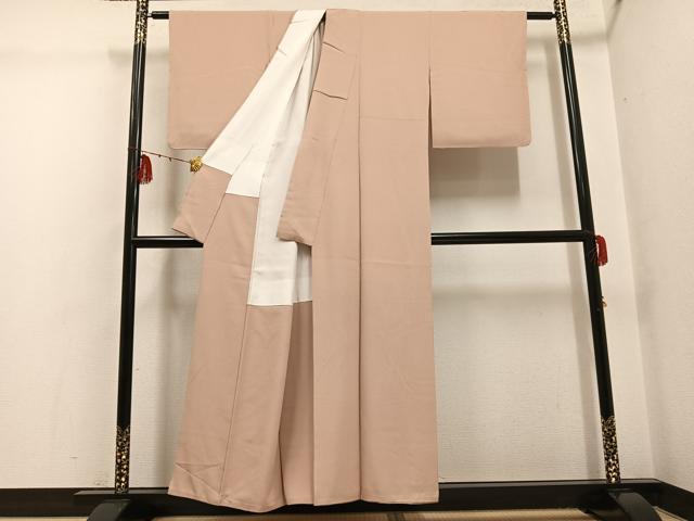 平和屋着物●毛利ゆき子 色無地 夢おもい 白茶色 正絹 逸品 AABG4141ph