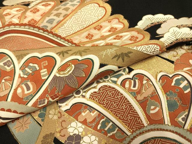 平和屋着物●豪華黒留袖 友禅 駒刺繍 熨斗花文 金彩 正絹 逸品 AABG4368fy