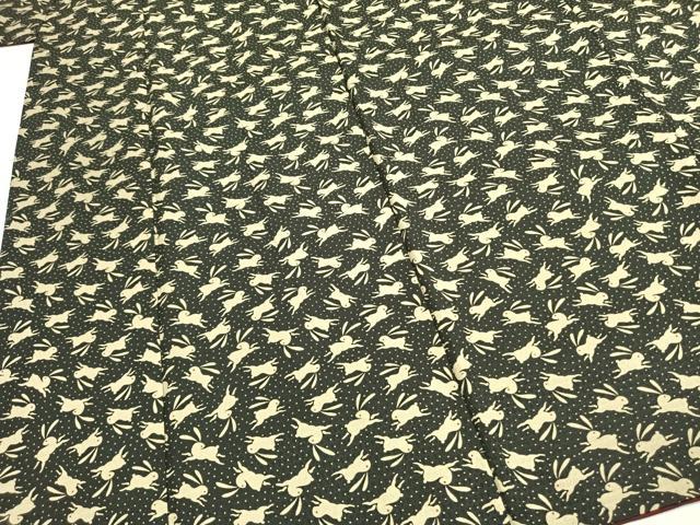 平和屋着物●上質な小紋 兎 黒地 正絹 逸品 AABG4426fy