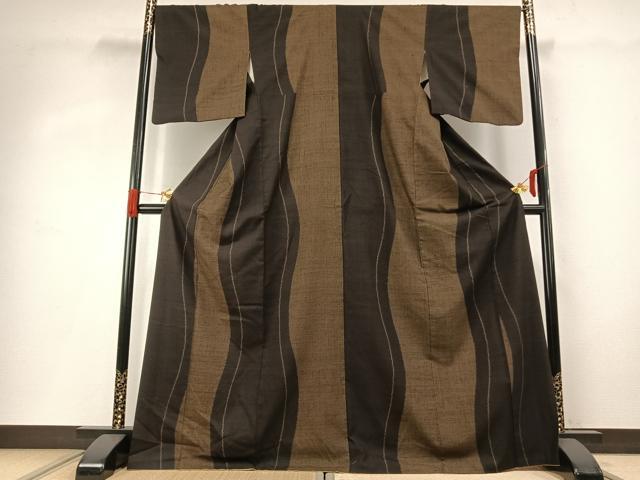 平和屋着物●結城紬 100亀甲 よろけ縞 正絹 逸品 AABG4443fy