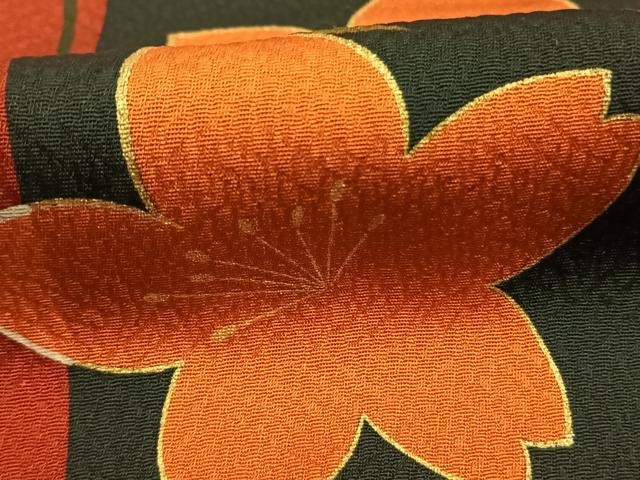 平和屋着物●豪華振袖 舞桜文 金彩 正絹 逸品 AABG4644fy