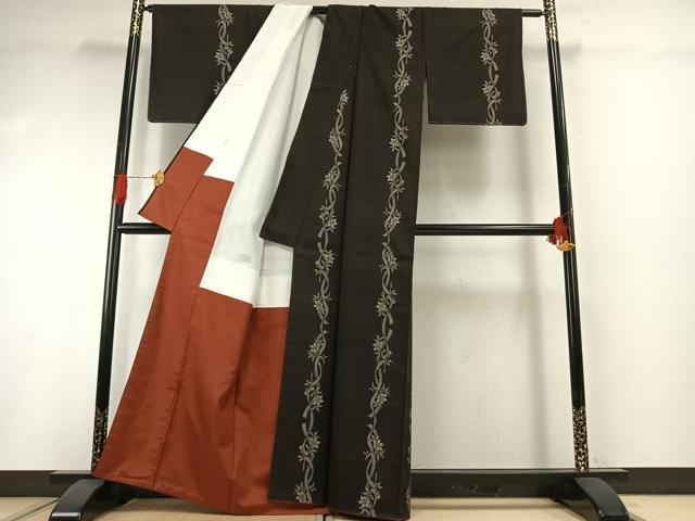 平和屋着物●本場大島紬 カタス9マルキ 草花間道 黒地 正絹 逸品 AABG4790fy