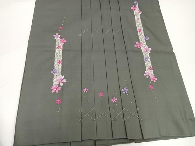平和屋着物●モデル・トリンドル玲奈 Doll 女性 行灯袴 刺繍 舞桜文 金糸 洗える着物 未使用 AABG4897ph