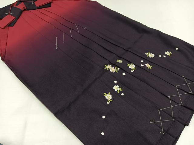 平和屋着物●女性 行灯袴 刺繍 舞桜文 暈し染め 金糸 洗える着物 未使用 AABG4902ph