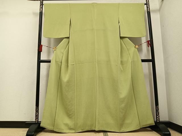 平和屋着物●上質な色無地 抹茶色 鬼しぼ縮緬 正絹 逸品 AABG5740ph