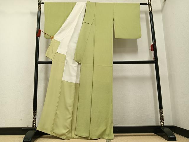 平和屋着物●上質な色無地 抹茶色 鬼しぼ縮緬 正絹 逸品 AABG5740ph