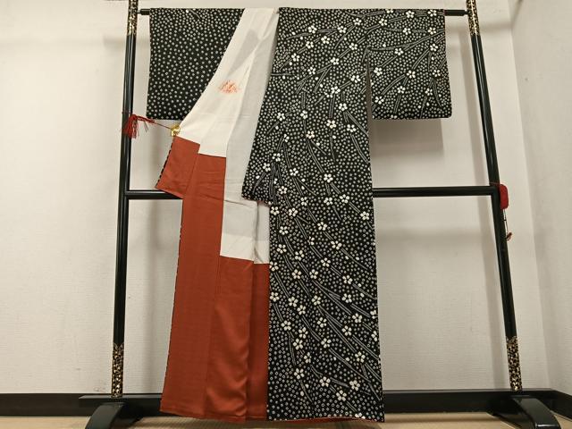 平和屋着物●訪問着 絞り 舞花文 黒地 金彩 正絹 逸品 AABG5795ph