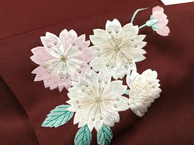 平和屋着物●女性 行灯袴 刺繍 舞桜文 洗える着物 未使用 AABG6481ph