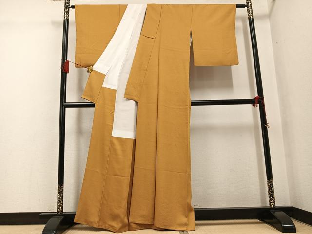 平和屋着物●上質な色無地 黄土色 正絹 逸品 AABG6494ph