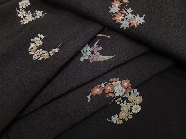 平和屋着物●洗える最高級着物 <英>はなぶさ謹製 小紋 草花文 黒地 AABG6507ph