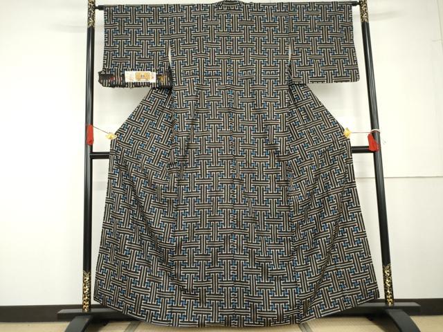 平和屋着物●本場大島紬 龍郷絣 秋名バラ 手織 作田ミエ作 証紙付き 正絹 逸品 AABG6602cs